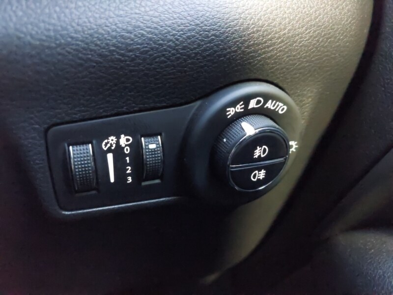 Used Jeep Compass 2023 for sale - 76897802: Photo 13