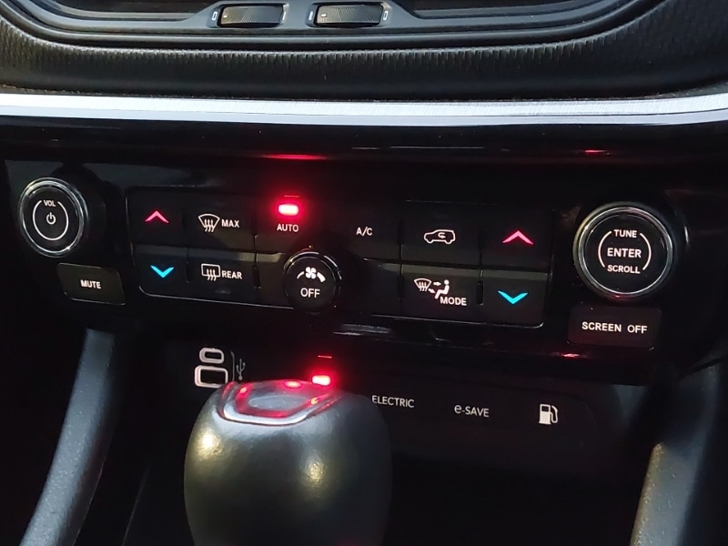 Used Jeep Compass 2023 for sale - 76897802: Photo 18