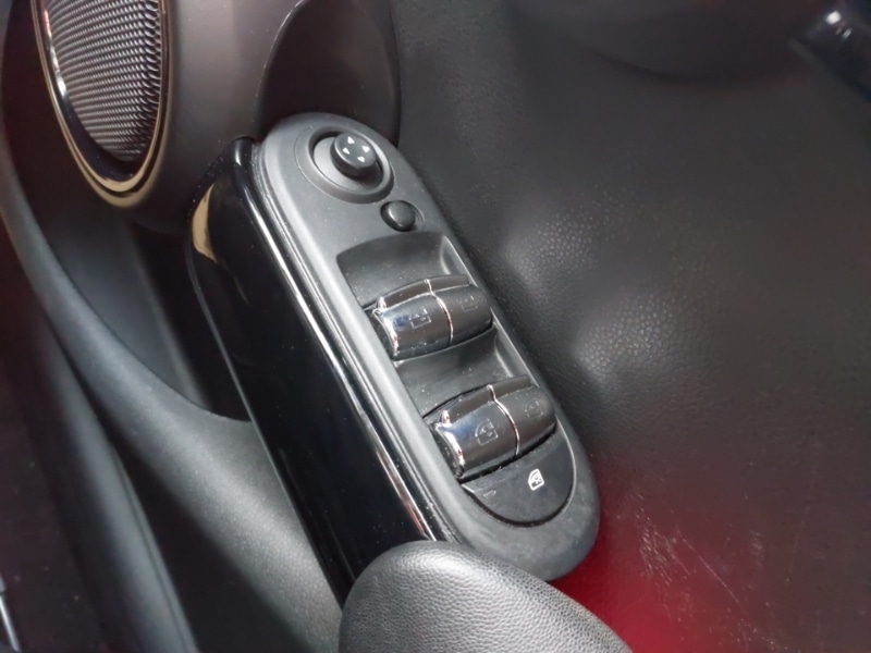 Used MINI Hatch 2018 for sale - 76387927: Photo 12