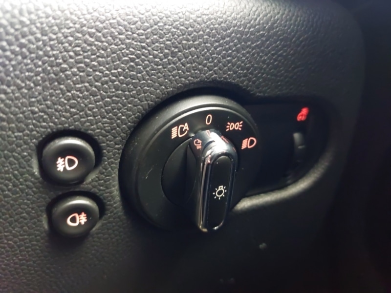 Used MINI Hatch 2018 for sale - 76387927: Photo 13