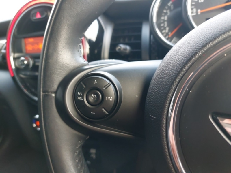 Used MINI Hatch 2018 for sale - 76387927: Photo 15