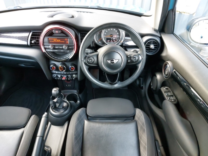 Used MINI Hatch 2018 for sale - 76387927: Photo 7