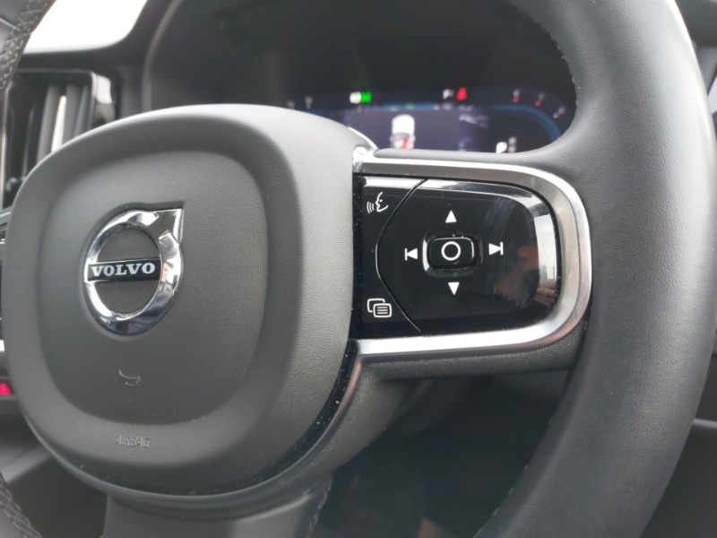 Used Volvo XC60 2023 for sale - 76964031: Photo 13