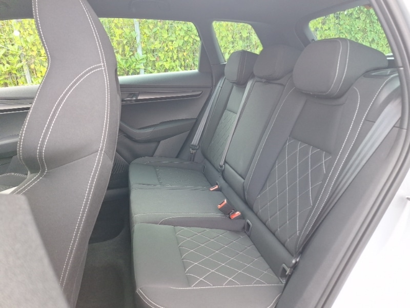Used Skoda Karoq 2024 for sale - 76331718: Photo 6