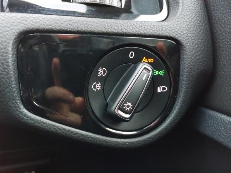 Used Volkswagen Golf 2019 for sale - 77228920: Photo 13