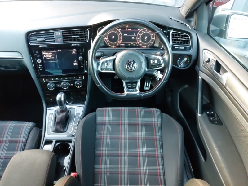 Used Volkswagen Golf 2019 for sale - 77228920: Photo 7