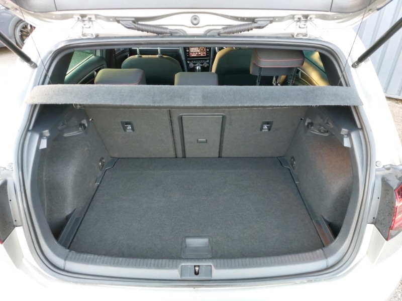 Used Volkswagen Golf 2019 for sale - 77228920: Photo 8