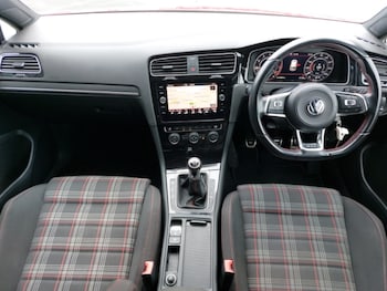 Used Volkswagen Golf 2019 for sale - 78187246: Photo