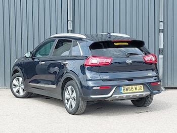 Used Kia Niro 2019 for sale - 75640478: Photo