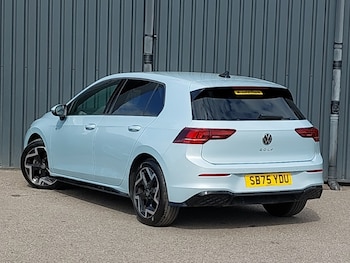 Used Volkswagen Golf 2025 for sale - 79440372: Photo