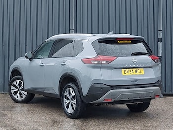 Used Nissan X-Trail 2024 for sale - 76951678: Photo