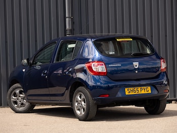 Used Dacia Sandero 2015 for sale - 78634467: Photo