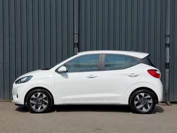 Used Hyundai i10 2024 for sale - 74856222: Photo