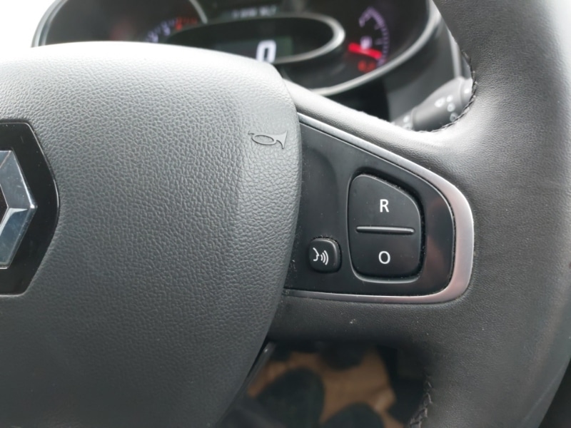 Used Renault Clio 2019 for sale - 77419311: Photo 13