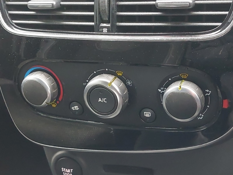 Used Renault Clio 2019 for sale - 77419311: Photo 15