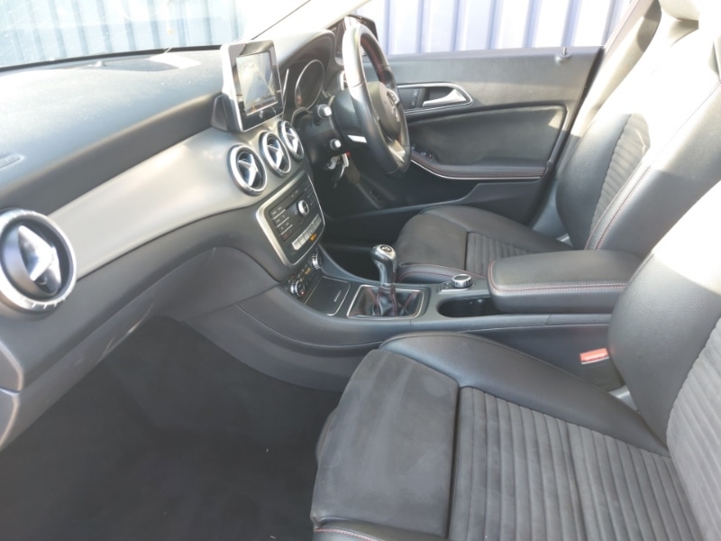 Used Mercedes-Benz CLA 2018 for sale - 76651879: Photo 5