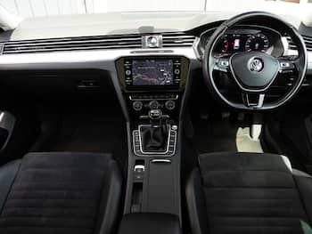 Used Volkswagen Passat 2019 for sale - 79680166: Photo