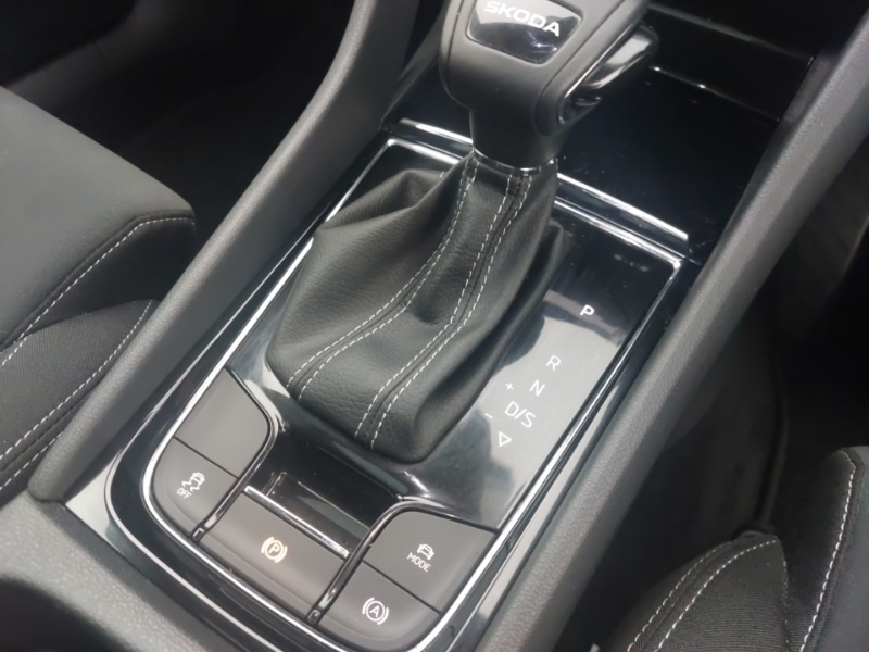 Used Skoda Karoq 2024 for sale - 77105371: Photo 19