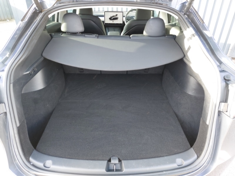 Used Tesla Model Y 2022 for sale - 77086873: Photo 8