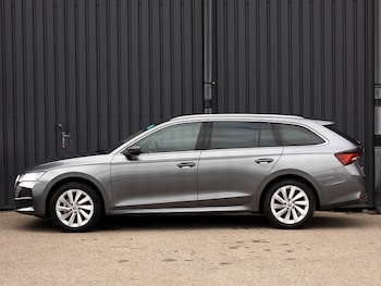 Used Skoda Octavia 2024 for sale - 78440577: Photo