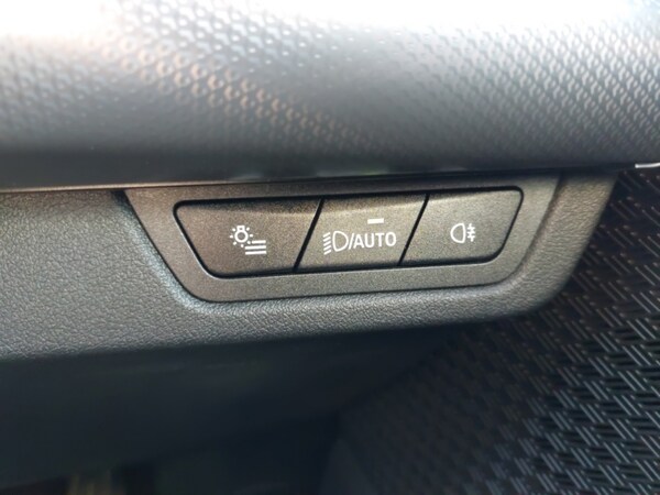 Used BMW iX1 2023 for sale - 76120799: Photo 15