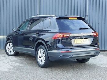 Used Volkswagen Tiguan Allspace 2022 for sale - 76860658: Photo