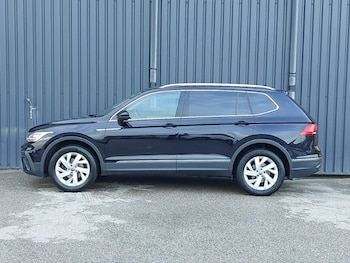 Used Volkswagen Tiguan Allspace 2022 for sale - 76860658: Photo