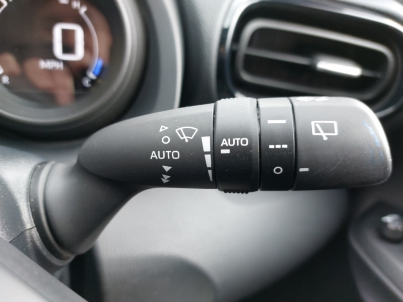 Used Toyota Yaris 2023 for sale - 77988038: Photo 15