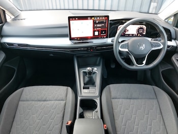 Used Volkswagen Golf 2024 for sale - 75369327: Photo