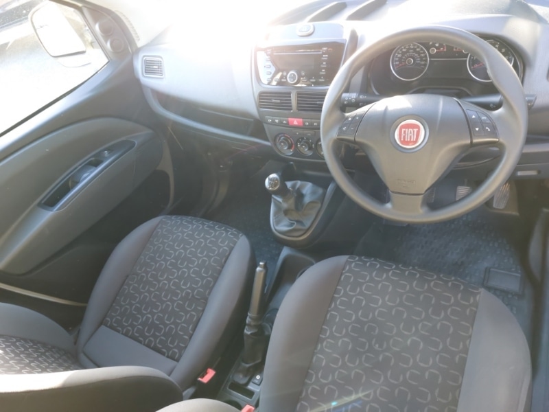 Used Fiat Doblo 2017 for sale - 76708267: Photo 2