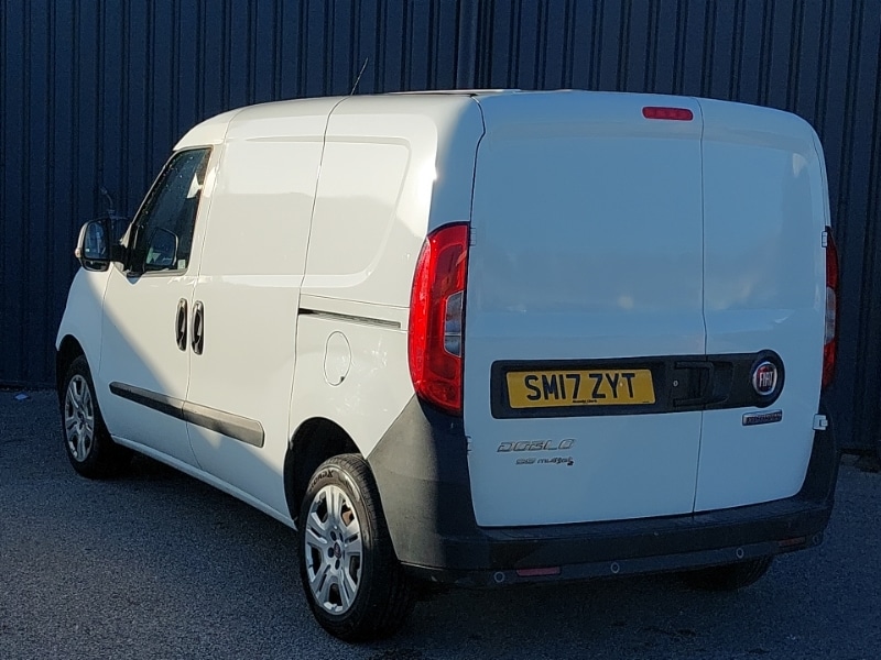 Used Fiat Doblo 2017 for sale - 76708267: Photo 3