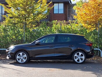 Used SEAT Leon 2024 for sale - 77439215: Photo