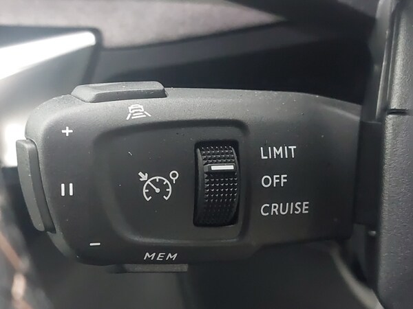 Used Peugeot 3008 2022 for sale - 75119970: Photo 18