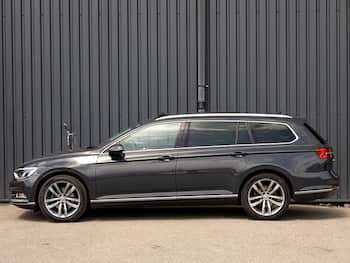 Used Volkswagen Passat 2019 for sale - 79642152: Photo