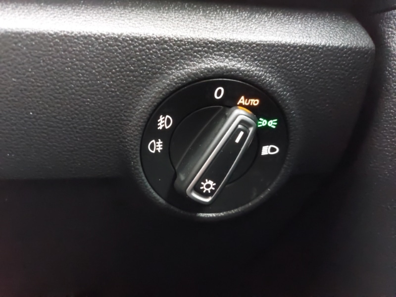 Used Volkswagen T-Roc 2019 for sale - 76456164: Photo 13