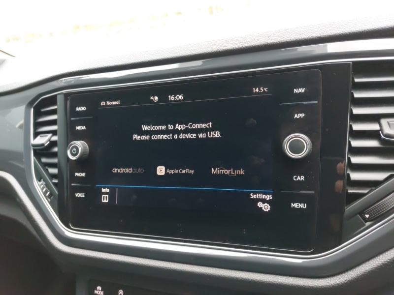 Used Volkswagen T-Roc 2019 for sale - 76456164: Photo 19