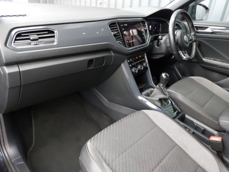 Used Volkswagen T-Roc 2019 for sale - 76456164: Photo 5