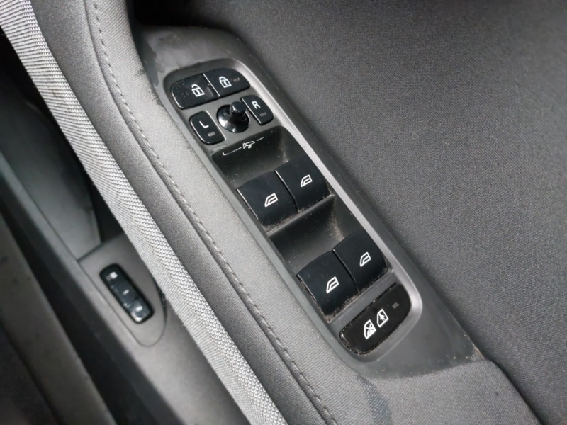 Used Polestar Polestar 2 2023 for sale - 77907955: Photo 12