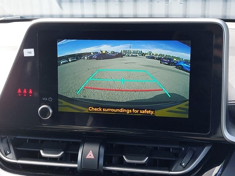 Used Toyota C-HR 2023 for sale - 78151501: Photo 11