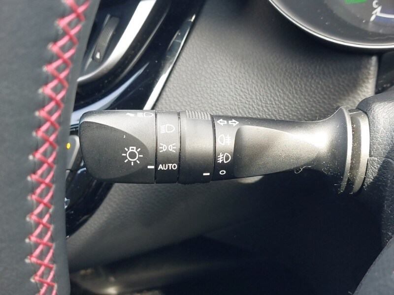 Used Toyota C-HR 2023 for sale - 78151501: Photo 17