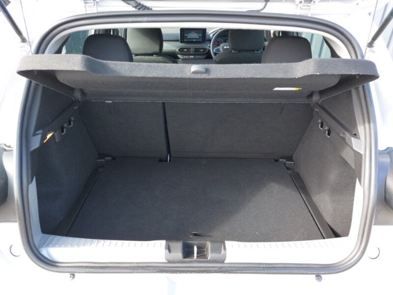 Used Dacia Sandero Stepway 2024 for sale - 77832385: Photo 8