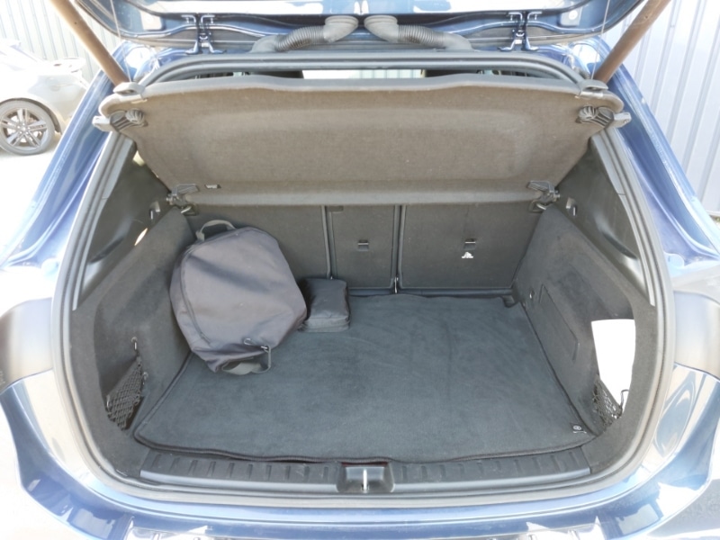 Used Mercedes-Benz GLA 2021 for sale - 77939184: Photo 8