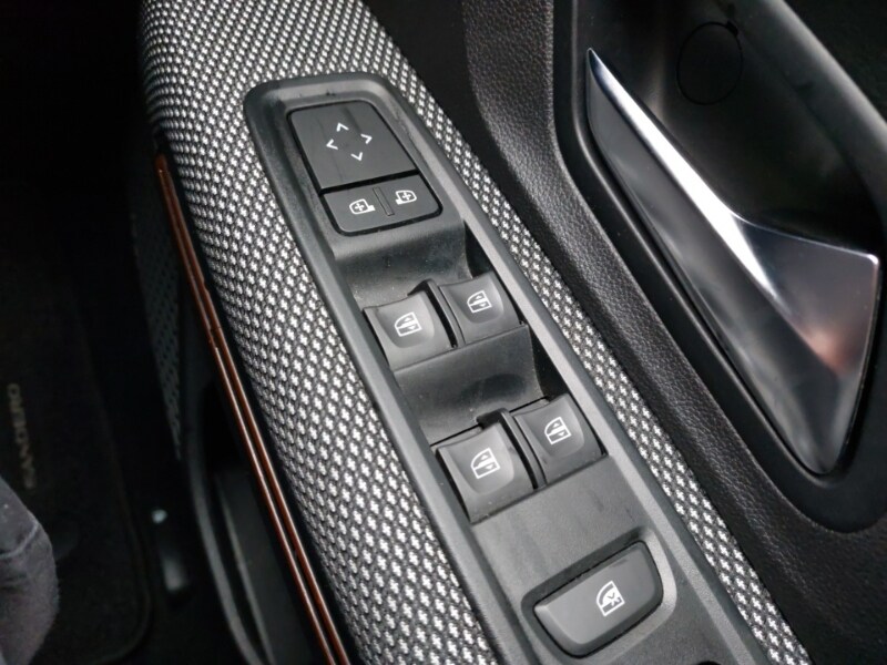 Used Dacia Sandero Stepway 2022 for sale - 77637205: Photo 12