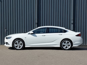 Used Vauxhall Insignia 2019 for sale - 78283534: Photo