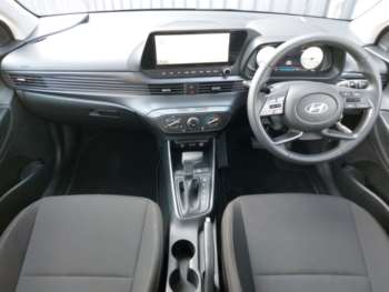Used Hyundai i20 2024 for sale - 74507773: Photo