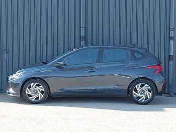 Used Hyundai i20 2024 for sale - 74507773: Photo