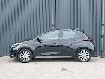 Used Toyota Yaris 2023 for sale - 78892873: Photo