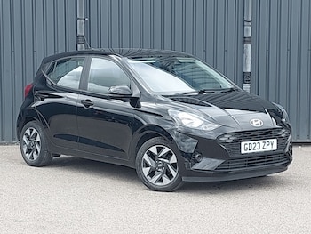 Used Hyundai i10 2023 for sale - 79440356: Photo