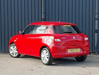 Used Suzuki Swift 2019 for sale - 76384116: Photo