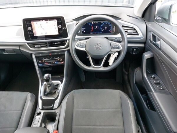 Used Volkswagen T-Roc 2024 for sale - 75285042: Photo 7